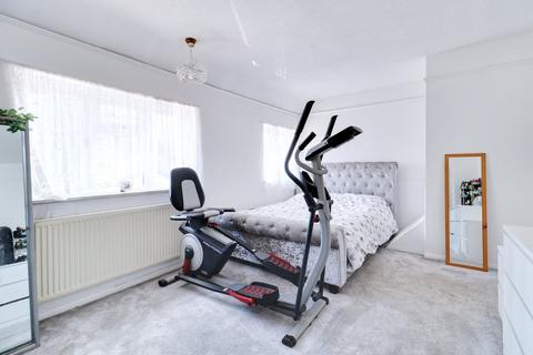 108 Broxburn Drive, South Ockendon, RM15 5QS