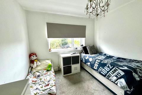 45 Warwick Road, Welling, DA16 1SP