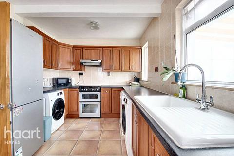 19 Lime Grove, Hayes, UB3 1JJ