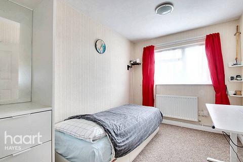 19 Lime Grove, Hayes, UB3 1JJ
