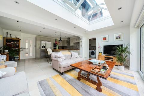 46 Padbrook, Oxted, RH8 0DZ