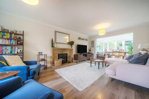 4 bedroom detached house for sale, Greystead Park, Wrecclesham, Farnham, Surrey, GU10