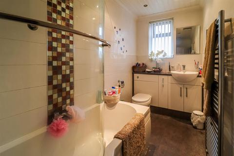 2 bedroom semi-detached house for sale, Church Lane, Wakefield WF1