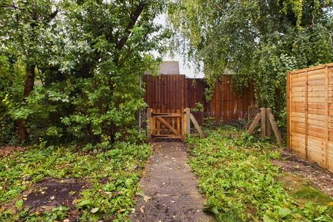 35 Huntingdon Road, Sawston, Cambridge, CB22 3LG