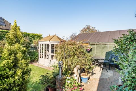 14 Arun Vale, Coldwaltham, Pulborough, RH20 1LP
