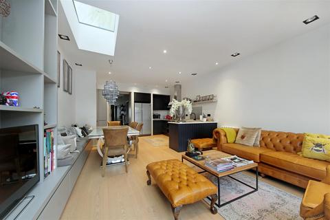 4 bedroom end of terrace house for sale, Drayton Grove, W13