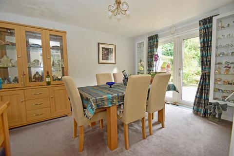 3 bedroom detached house for sale, Chambrai Close, Appleford OX14