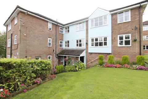 2 bedroom apartment for sale, Heatherfield, Bolton, BL1