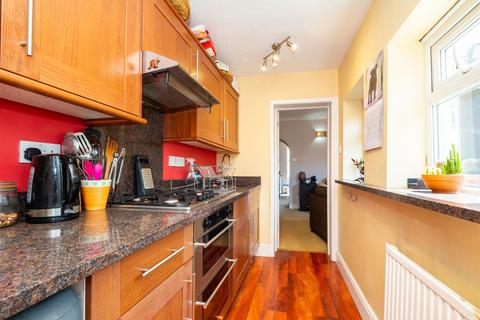 2 bedroom terraced house for sale, Warwick Road, Sutton