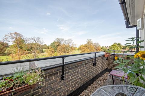 1 bedroom penthouse for sale, Norwood Road Herne Hill