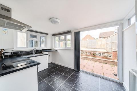 1 bedroom flat for sale, Winterslow Drive, Havant PO9