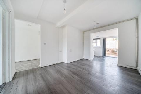 1 bedroom flat for sale, Winterslow Drive, Havant PO9