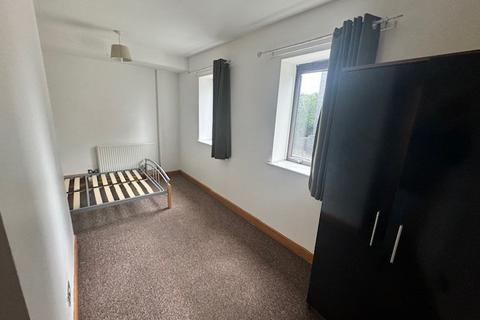 2 bedroom apartment to rent, Seymour Grove, Manchester, M16