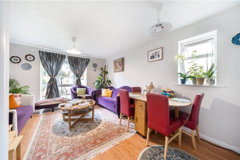 25 Peal Gardens, London, W13 0BA