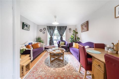 25 Peal Gardens, London, W13 0BA