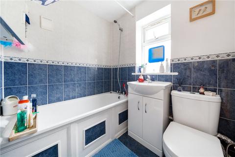 25 Peal Gardens, London, W13 0BA