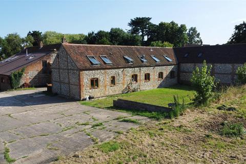 5 bedroom detached house for sale, The Street, Mileham