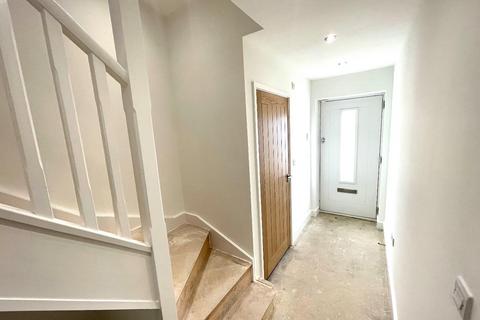 4 bedroom townhouse for sale, Orchard Street West, Longwood, Huddersfield