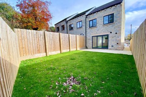 4 bedroom townhouse for sale, Orchard Street West, Longwood, Huddersfield