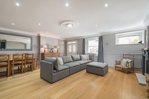 3 bedroom flat to rent, Lancaster Gate, London, W2