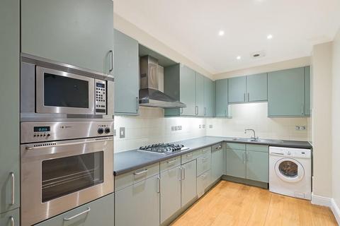 3 bedroom flat to rent, Lancaster Gate, London, W2