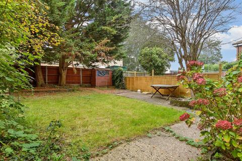 7 Denmark Gardens, Carshalton, SM5 2JL