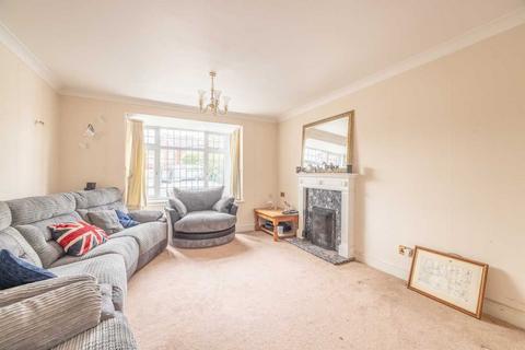 11 Hardings Row, Iver, SL0 0HJ