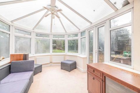 11 Hardings Row, Iver, SL0 0HJ