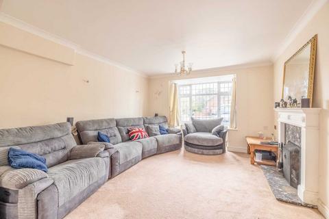 11 Hardings Row, Iver, SL0 0HJ