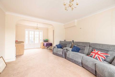 11 Hardings Row, Iver, SL0 0HJ