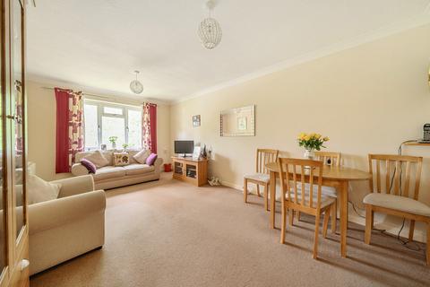 1 bedroom apartment for sale, Tarragon Drive, Guildford, Surrey, GU2