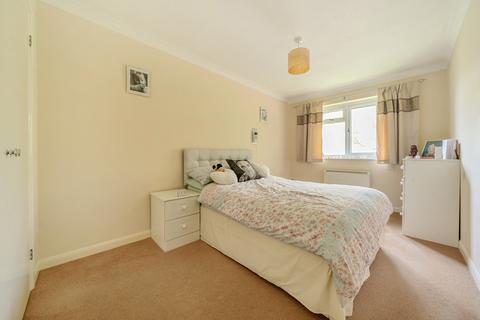 1 bedroom apartment for sale, Tarragon Drive, Guildford, Surrey, GU2