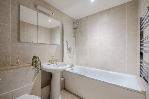 2 bedroom apartment for sale, Streatham Hill, London SW2