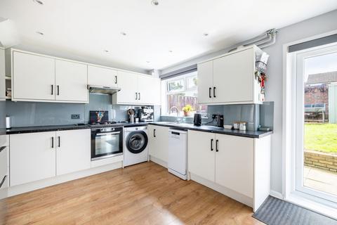 11 Berrymeade Walk, Ifield, Crawley, RH11 0RA