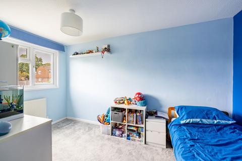 11 Berrymeade Walk, Ifield, Crawley, RH11 0RA