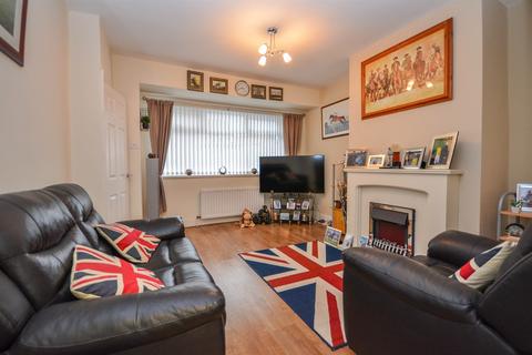 2 bedroom semi-detached house for sale, Lauderdale Avenue, Wallsend