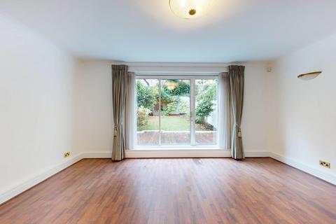 5 bedroom terraced house to rent, Loudoun Road, St John's Wood, London, NW8