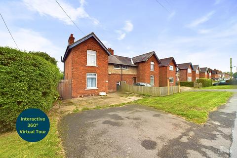 2 bedroom terraced house for sale, Thornton Road, North Lincolnshire DN19