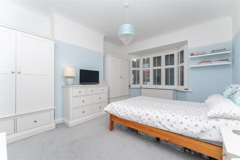Ground Floor Flat A, 22 Balfour Avenue, London, W7 3HS