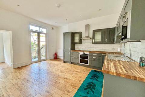 5 bedroom semi-detached house for sale, Jameson Road, Bexhill-on-Sea, TN40