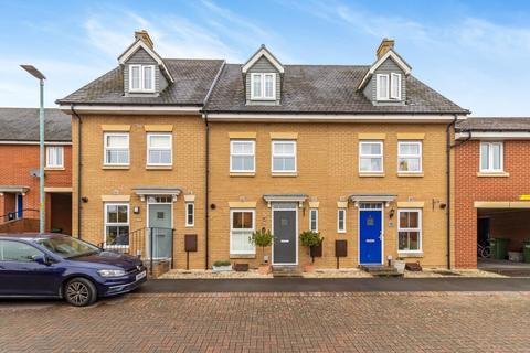 3 bedroom terraced house for sale, Jack Russell Close, Stroud, Gloucestershire, GL5