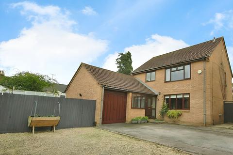 4 bedroom detached house for sale, Briarbank Rise, Cheltenham GL52