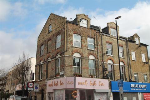 1 bedroom flat to rent, Holloway Road, Archway N19