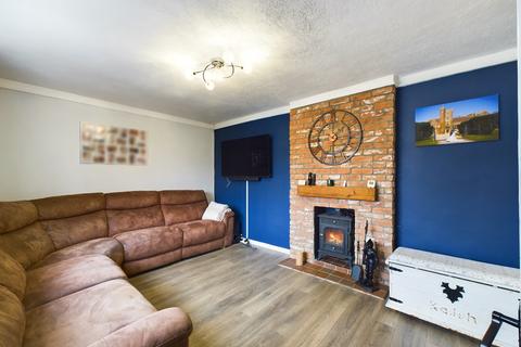 4 Fox Avenue, Yate, Bristol, BS37 5DR