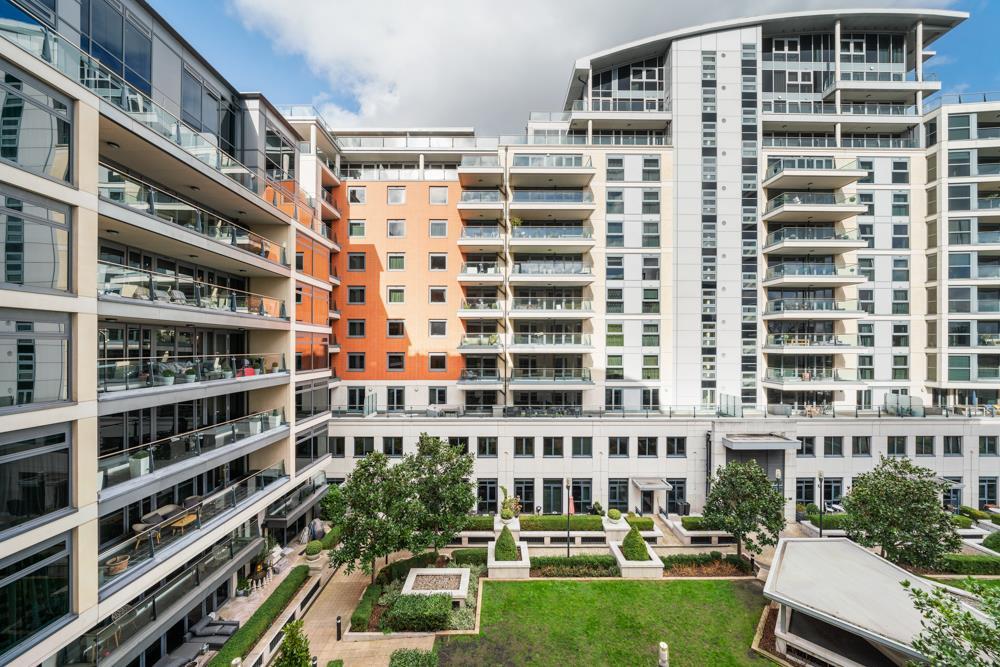 Flat 29, Marina Point SW6 2 GX-Low Res-3.jpg