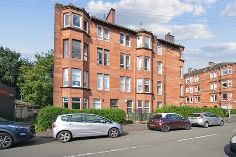 1 bedroom apartment to rent, Lochleven Road, Flat 0-2, Battlefield, Glasgow, G42 9SJ