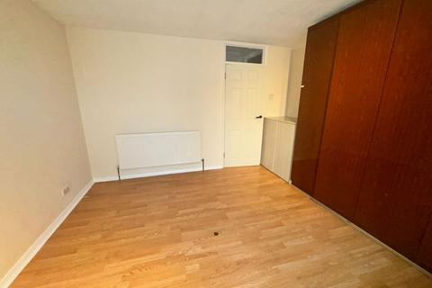 undefined, Sudbury HA0