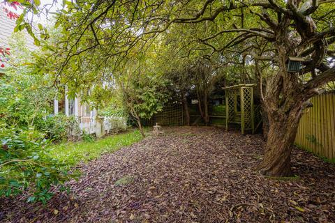 3 bedroom detached house for sale, Morchard Road, Crediton, EX17