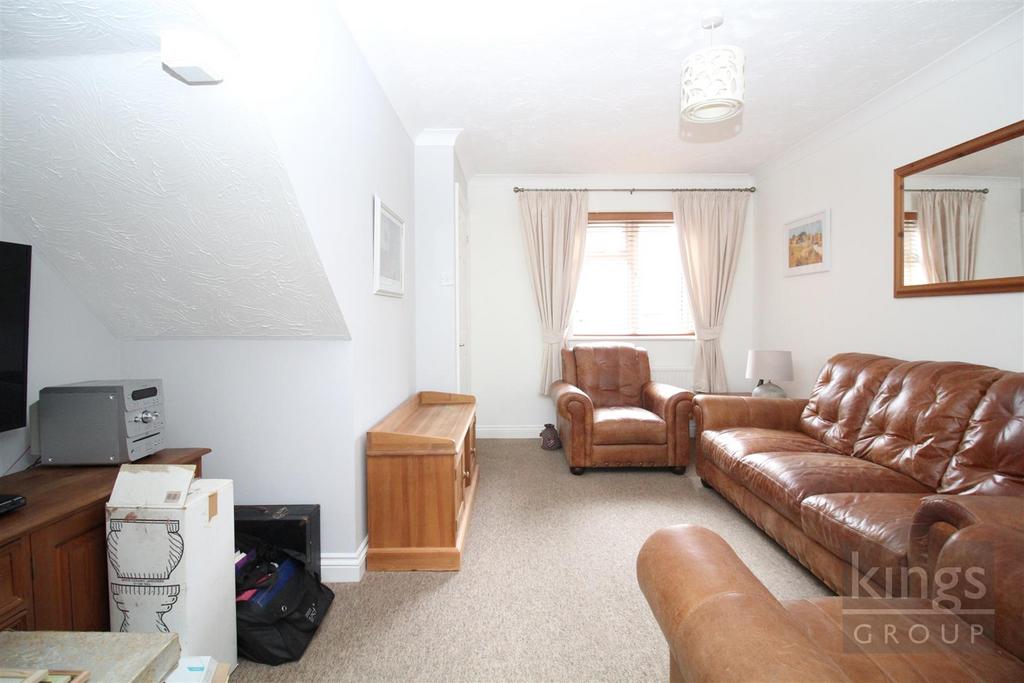 The Gardiners, Harlow 2 bed terraced house for sale £325,000