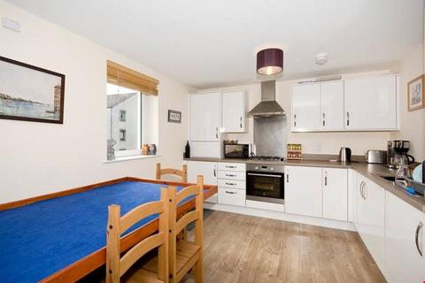 2 bedroom flat to rent, Spencer Court, Old Aberdeen, Aberdeen, AB24